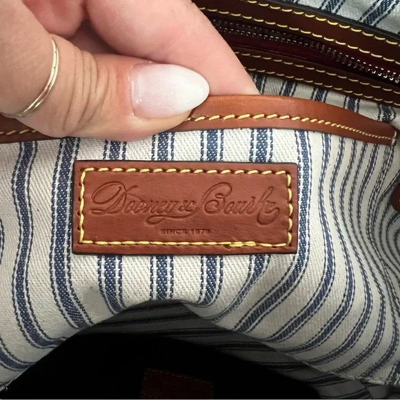 Dooney & Bourke Wayfarer Zip Tote